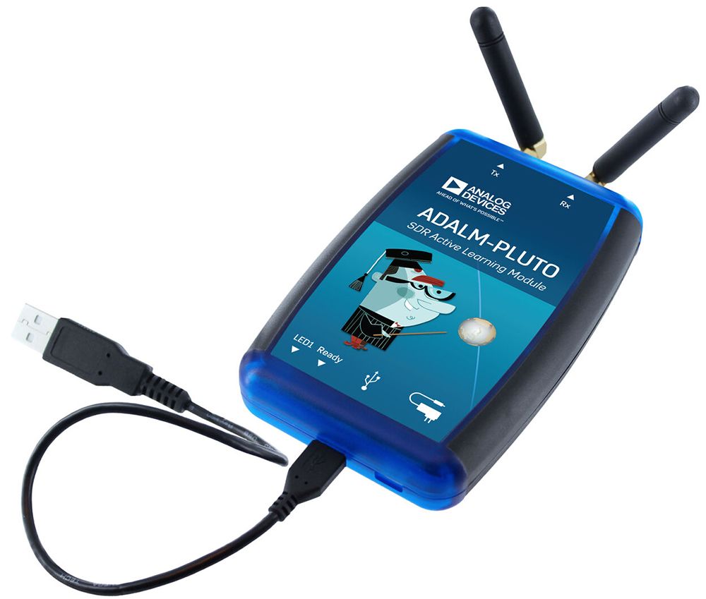 ADALM-PLUTO Software Defined Radio mit zwei Antennen und USB-Kabel